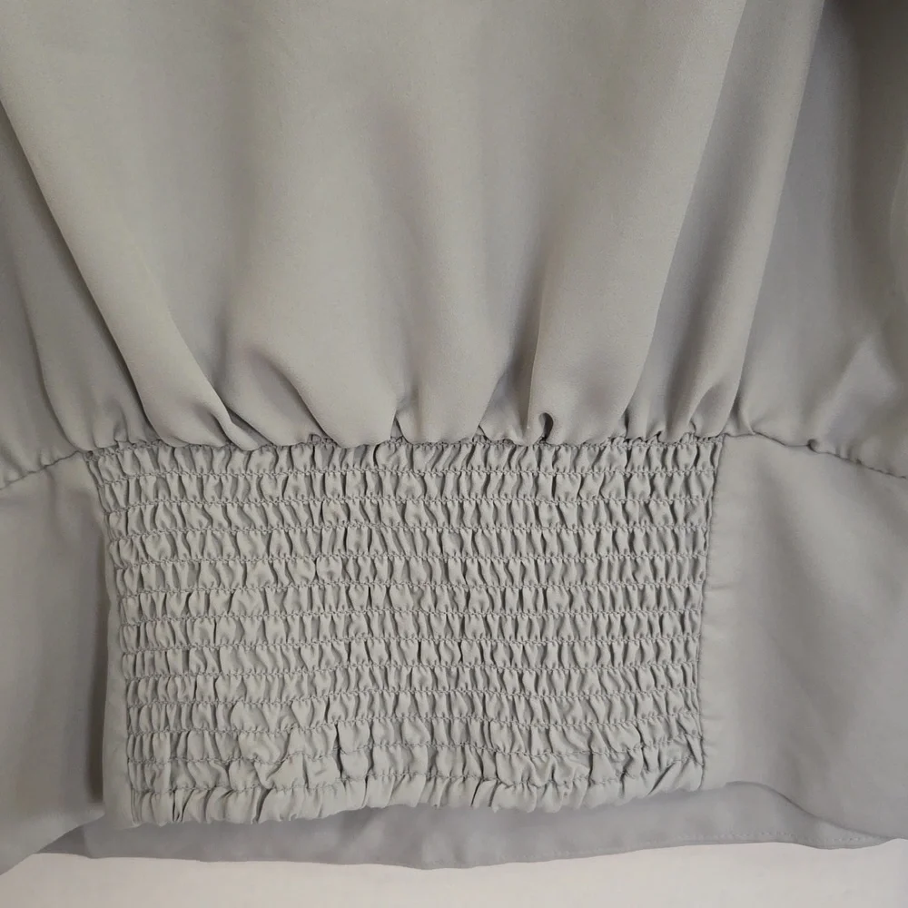 Express womens blouse - Picture 9 of 10